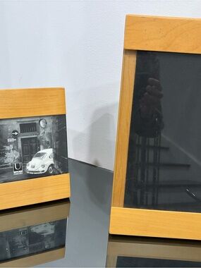 Umbra Natural Wood Frame with Clear Glass Accent